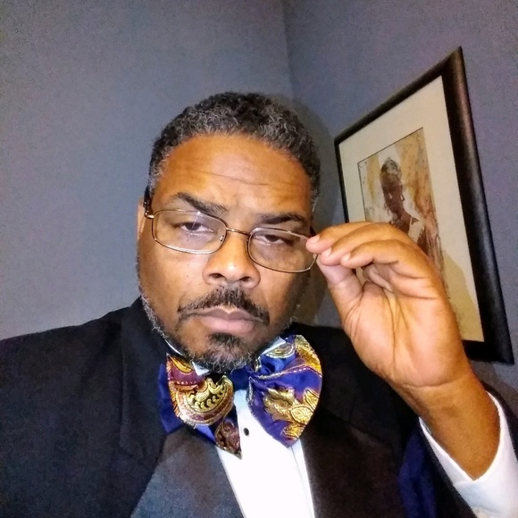 Meet your Posher, James - Picture 1 of 1